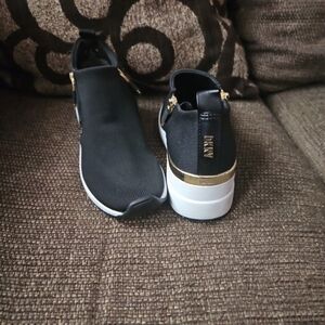Women's DKNY Sock Wedge Gym Shoes Sz 8.5